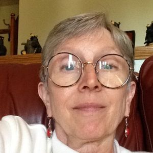 Meet your Posher, Leslie